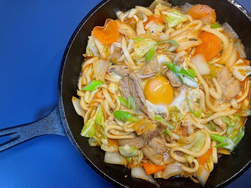 キムチ焼きうどん